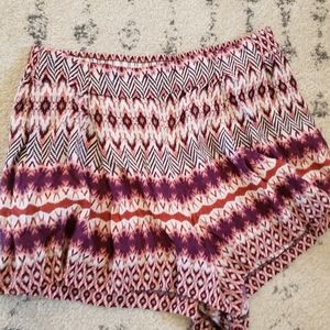 Womens flowey shorts